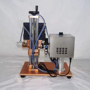 Máquina de tapado de tornillo neumática de escritorio semiautomática, botella pulverizadora de agua y bebida de vidrio, tapas de plástico - Product Image 4