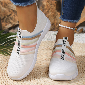 Chaussures en toile décontractées tendance pour l'été, nouveau style, respirantes, à enfiler, semelle en caoutchouc, design sportif - Product Image 3