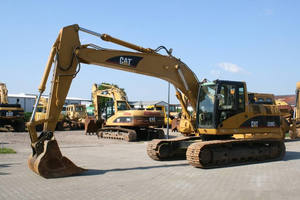 Used Cat 320C 330D Second Hand Excavator - Product Image 2