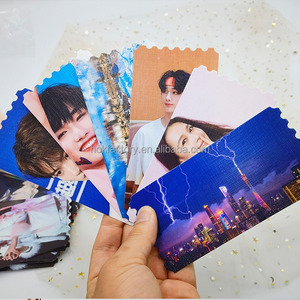 Impression personnalisée des deux côtés papier holographique paillettes <span class=keywords><strong>voyage</strong></span> air cinéma photocards bannière kpop <span class=keywords><strong>billet</strong></span> pour l'événement de l'idole - Product Image 2