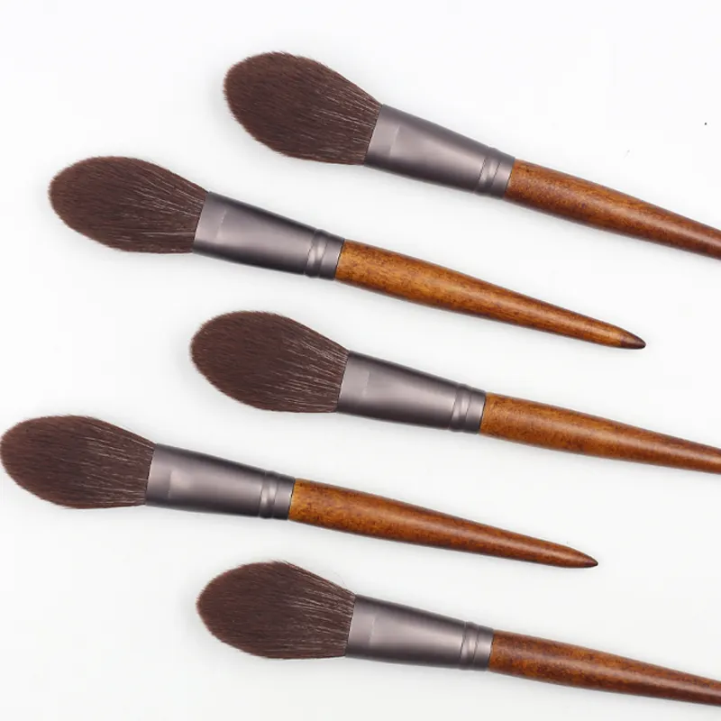 High-end Lã Em Pó Grande Chama Blush Brush Solid Wood Handle Animal hair Real Hair Makeup Brush com privado