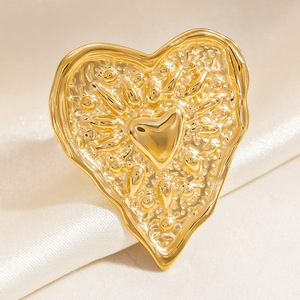 Heart Shaped Gold Plated Stainless Steel <b>Ring</b> For Women Fashion Jewelry Gift Occasion Accessory - Product Image 2