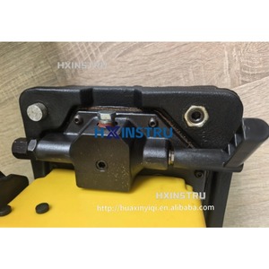 Pompe hydraulique électrique ENERPAC PUJ1200E pour vérification des vérins à simple effet, 220V, protection IP65, précision 1%, garantie 1 an - Product Image 3