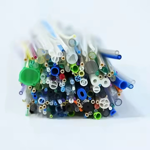 Selang Kateter Transparan <span class=keywords><strong>PVC</strong></span> Berpori Kelas Medis Ekstrusi Tiga Lumen Bersertifikat ISO9001/IATF16949 OEM/ODM Warna Kustom - Product Image 2