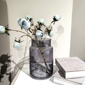 Vente en gros d'inspiration nordique, grand vase à bourgeon en verre transparent, vase à fleurs décoratif de table de tailles droites étroites pour l'inspiration de fête - Product Image 4