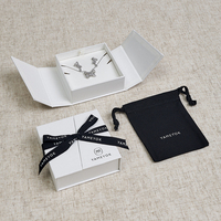 Boyang personnalisé Double porte ouverte emballage en papier écologique boîte-cadeau pour bijoux blanc avec ruban