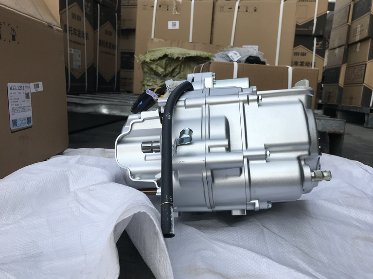 125ccエンジン Zongshen Z125 125cc Water-Cooled Motorcycle Engine ODM
