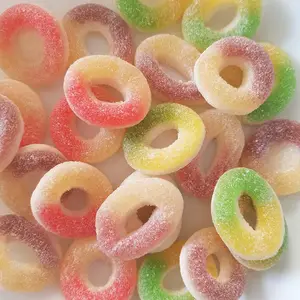 Şekerleme tedarikçisi öpücük marka 120g Minicrush şeker kaplı ekşi kum meyve lezzet Gummies yüzük