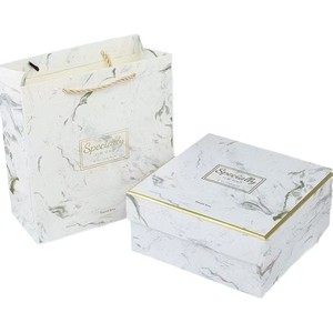 Caja de Regalo de Papel Vacía de Lujo, Cajas Rectangulares de Papel Impresas Personalizadas para Festivales y Bolsa de Mano con Asa para Cosméticos - Product Image 5