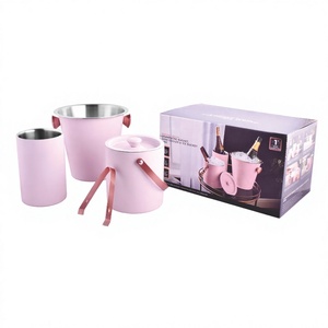 Juego de herramientas de barra de acero inoxidable de 4 piezas de diseño acanalado profesional Juego de barra de color rosa de barman - Product Image 1