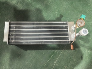 ชุดคอยล์เย็นแอร์รถยนต์แบบเดี่ยว 12V 24V รุ่นใหม่ คอยล์เย็นอเนกประสงค์ พร้อมพัดลมแบบสองแกน 12V - Product Image 4