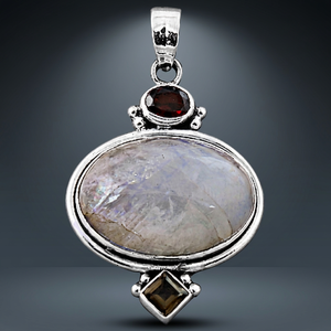 Pendentif ovale exclusif Art Palace en argent 925 avec grenat, pierre de lune arc-en-ciel et quartz fumé – Bijou pour usage quotidien - Product Image 3