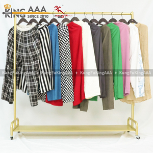 กางเกงขายาวทรงหลวมผ้าเนื้อนุ่มใส่สบายสำหรับผู้หญิง ยี่ห้อ KingAAA ขายส่ง ราคาดีที่สุด เหมาะสำหรับใส่พักผ่อนที่บ้าน ช้อปปิ้ง หรือใส่ในชีวิตประจำวัน - Product Image 6