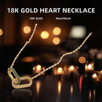 Collier pendentif Gaovo tendance vintage en acier inoxydable plaqué or 18 carats avec chaîne à maillons en zircon en forme de cœur et insert de cercle