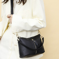 Sac à main en cuir véritable grainé au design personnalisé, minimaliste, convertible en sac bandoulière et sac fourre-tout pour le quotidien et les trajets en ville, prix fournisseur en gros