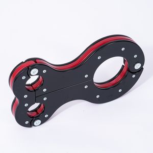 Puños de muñeca y cuello de 3 agujeros de madera maciza de alta resistencia, BDSM juguete de castigo y sujeción, sujeción resistente de múltiples agujeros para adultos - Product Image 1