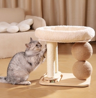 Tour et griffoir pour chat de luxe moderne Fournitures en bois et sisal avec jouets et accessoires pour arbres grimpants