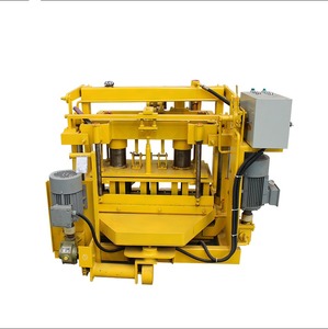 Machine à fabriquer des blocs de béton QT40-3A à vibration 25kN, type pondeuse, directement de l'usine - Product Image 4