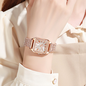 Nouvelle montre pour femme de commerce extérieur transfrontalier, bracelet en acier incrusté de diamants, style coréen, cadran carré tendance, mouvement à quartz - Product Image 2