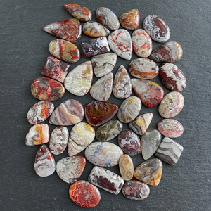 MAHNAJ GEMS Cabochons en Agate Naturelle Formes Mixtes Polies Rouge Blanc Brun Jaune Gris Orange Pour la Fabrication de Bijoux - Product Image 1