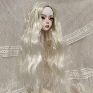 Venta caliente precio barato 1/3 1/4 fibra sintética oro agua onda Bjd muñeca <span class=keywords><strong>pelucas</strong></span> realistas hechas a máquina <span class=keywords><strong>pelucas</strong></span> <span class=keywords><strong>de</strong></span> pelo para <span class=keywords><strong>niñas</strong></span> - Product Image 3