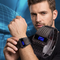 Montres STRYVE pour hommes en vente flash, montres de luxe tendance avec bracelet en acier inoxydable, affichage LED, montre sport de haute qualité