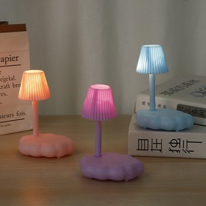 Lampe de table LED Nuage Grande Roue, Veilleuse de Noël Chaleureuse, USB, Petite, Créative et Adorable, avec motif floral, pour décoration de chambre, Cadeau - Product Image 3