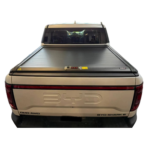 Couverture de benne manuelle à enroulement pour camions BYD Ranger, en aluminium, rétractable, étanche, verrouillable, avec éclairage LED - Product Image 4