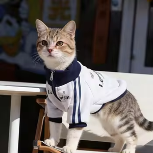 Mantel Hewan Peliharaan Klasik Beludru yang Lucu dan Hangat |   Jaket Anjing Beritsleting Tebal |   Pakaian Musim Gugur dan Dingin Bergaris untuk Ras Anjing Kecil - Product Image 3