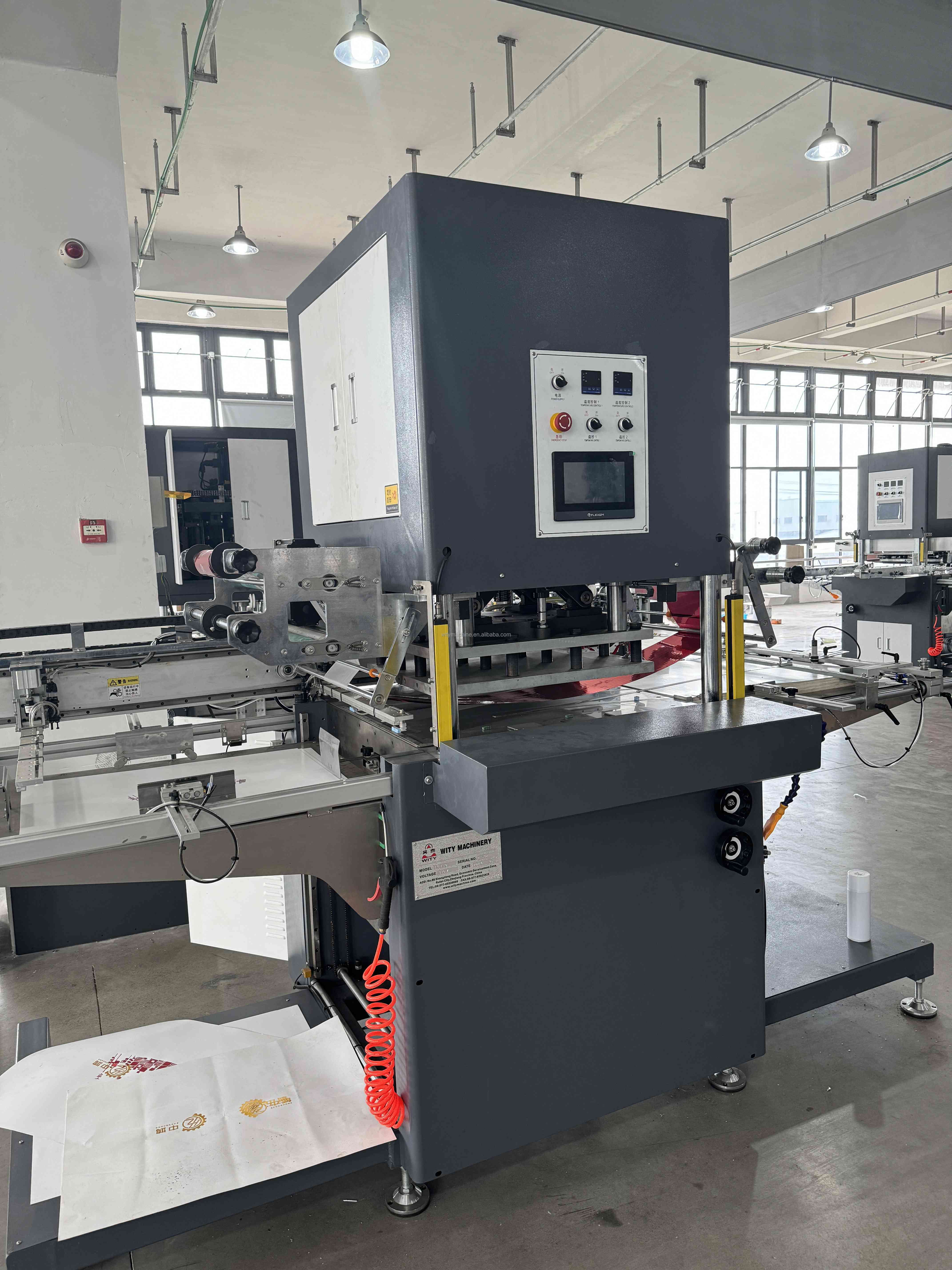Efficient and Versatile hot foil stamping machine printing label for ...