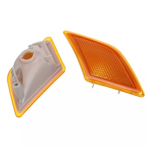 Feu de clignotant avant orange de remplacement pour Mercedes-Benz Classe C W204 L071 - Product Image 1