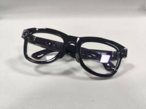 Lunettes Intelligentes M01 AI avec Caméra 1200P, Stockage 32 Go, Lunettes de Soleil Bluetooth, Assistant Vocal IA, Traduction pour Hommes et Femmes - Product Image 5