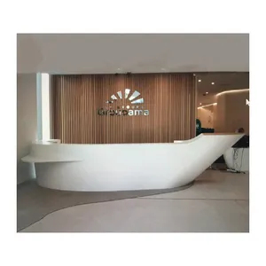 Hotel Kundendienst Front Counter Interior Design Maßge schneiderte Bootsform Weiß Corian Modern Hotel Front Counter