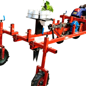Transplanteur de semis de pastèque monté sur tracteur - Product Image 1
