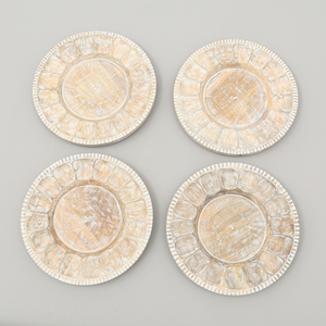 Piatto Decorativo in Legno Bianco da 13 Pollici, Artigianale, per Decorazione Tavola - Product Image 4