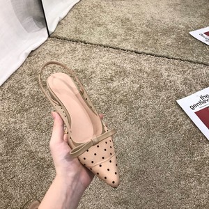 2024 Spring and Summer New French Mesh - <strong>Word</strong> with Low Heel Overhead Sandals Female Thick Pointed High Heels
