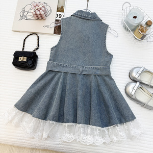 Robe d'été pour filles 2026 Nouvelle collection : <span class=keywords><strong>Jupe</strong></span> en jean avec dentelle et gilet à la taille pour petites filles – Vente en gros pour ensemble de vêtements tendance - Product Image 3