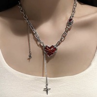 Nouveau Collier en Acier Inoxydable avec Cœur Rouge Épissé 2026 pour Hommes et Femmes, Design Niche Hip Hop, Chaîne de Clavicule, Chaîne de Pull, Bijoux