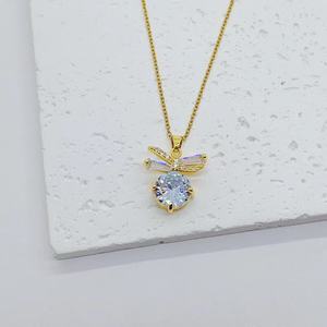 ชุดเครื่องประดับแฟชั่นแบบฝังเล็กทำจากสแตนเลสชุดเครื่องประดับต่างหูรูปผีเสื้อสุดหรูสร้อยคอเพื่อเพิ่มบุคลิก - Product Image 5