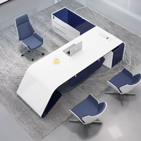 Meja Kantor Eksekutif Modern KD43 Desain Modular Kayu Dapat Disesuaikan Furnitur Komersial Berkualitas Tinggi