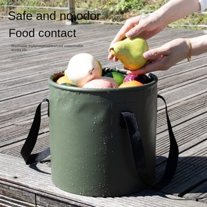 Seau pliable en PVC léger et portable pour les voyages en plein air - Pêche, lavage de voiture, stockage d'eau et usage multifonctionnel pour les pieds - Product Image 3