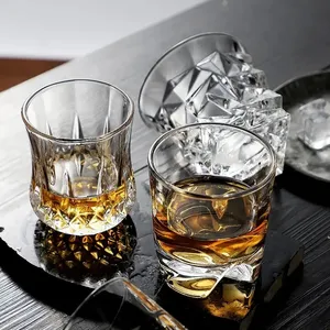 2023 vente chaude Barware gravé diamant cristal whisky tasse en verre pour hôtel et restaurant