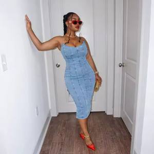 ชุดเดรสแขนกุดสำหรับผู้หญิง, ชุดเดรสยาวปานกลางเข้ารูปสีพื้นสีน้ำเงิน - Product Image 6