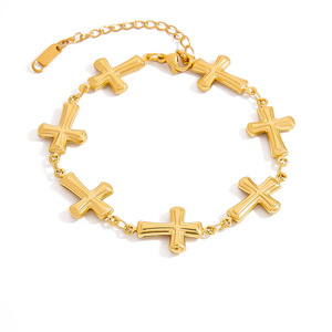 Bracelet en acier inoxydable plaqué or 18 carats avec breloques étoile, croix et cœur, bijou tendance pour femme, cadeau transfrontalier - Product Image 5