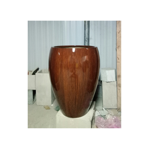 Chau Viet Pottery Modern All-Season Fabricante vietnamita Decoración para el hogar Forma de macetas de jardín de fibra de vidrio Maceta de flores de 3-4 piezas - Product Image 4