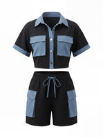 Ensemble décontracté noir et bleu avec chemise courte au-dessus du genou et short cargo taille haute, 100 % polyester, tenue d'été pour femme