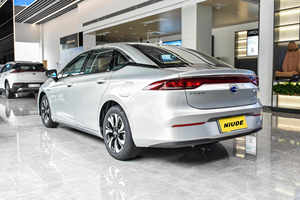 Aion S & v & y para coche, venta al por mayor Coche eléctrico de alta velocidad para adultos, vehículo de alta velocidad, fabricado en China - Product Image 3