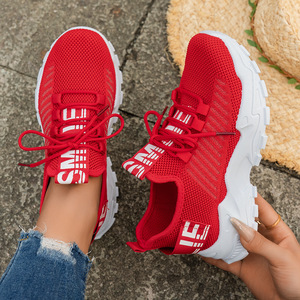 รองเท้าลำลองผู้หญิง หน้าผ้าถักแบบ Fly-knit ดีไซน์ทันสมัย สไตล์เกาหลี ไซส์ใหญ่ รองเท้ากีฬา รองเท้าลำลอง นำเข้าจากต่างประเทศ - Product Image 2