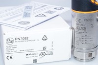 PN7092 PN100SER14QFRKGUSV Seri Sensor Tekanan PN IO-Link untuk PLC