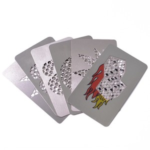 Cartes de broyeur d'herbes sèches en métal manuelles portables pour cartes de broyeur de <span class=keywords><strong>tabac</strong></span> à fumée personnalisées - Product Image 3